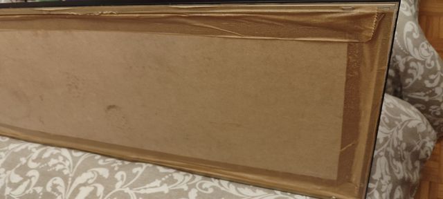 Cuadro con  trozos de molduras