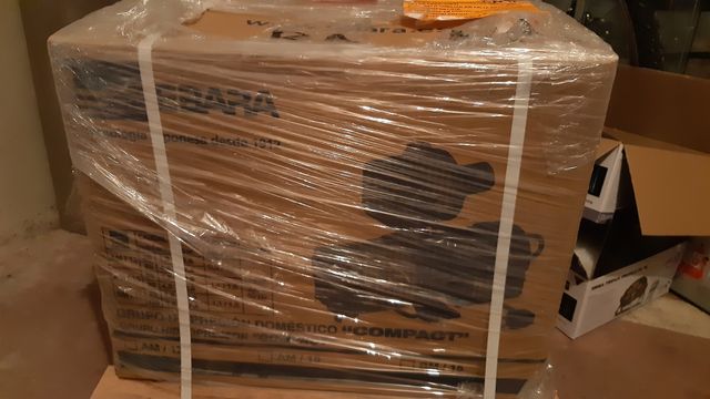 Bomba de agua con variador. Presión constante