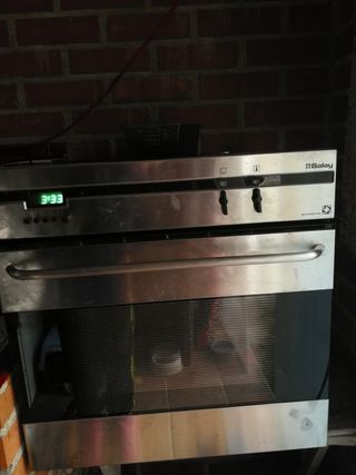 Horno Balay de segunda mano por 80 EUR en Casarrubuelos en WALLAPOP