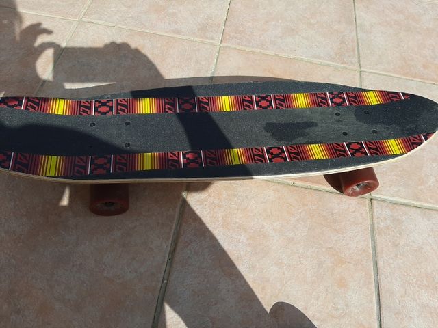 skate Santa Cruz. Como novo