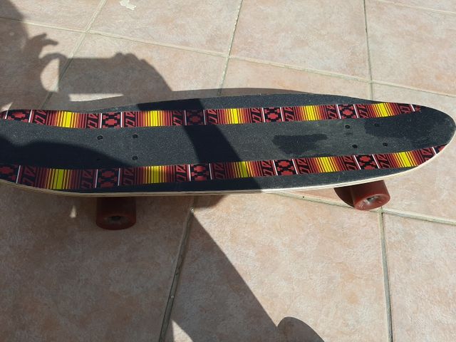 skate Santa Cruz. Como novo