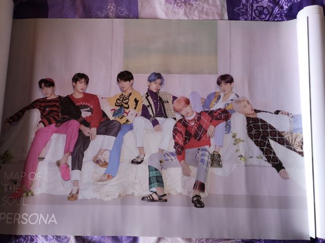 póster BTS Persona (4)