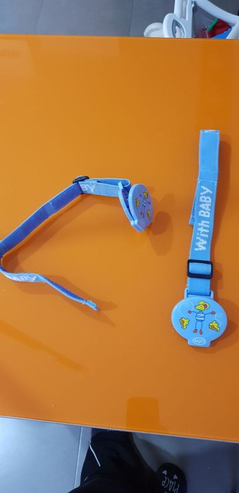 Pinzas sujetar sábanas de cuna