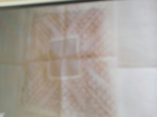 Pañuelo de ganchillo hecho con hilo de coser