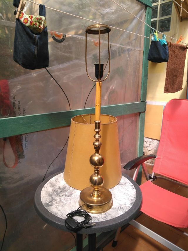 lámpara de mesa vintage