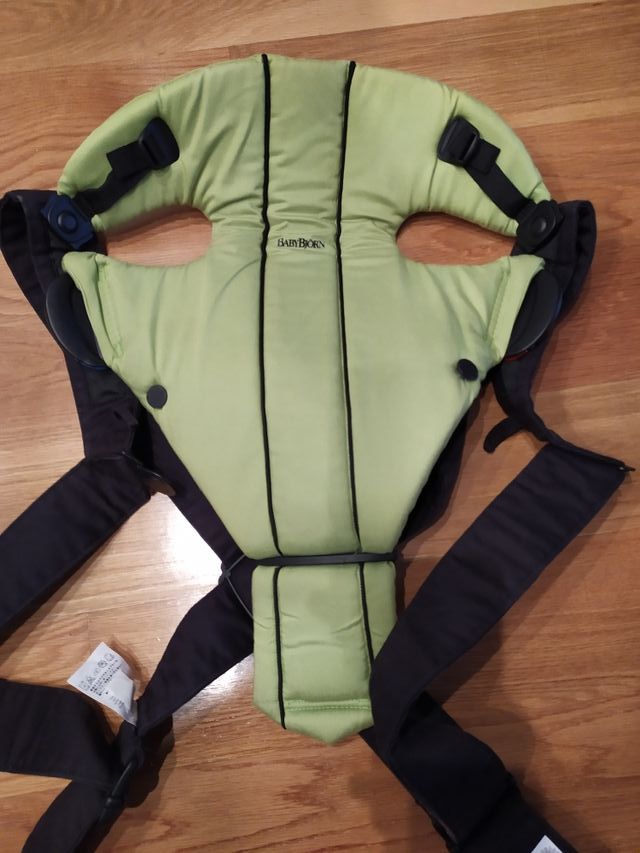 #MOCHILA PORTA BEBES BABY JORN.