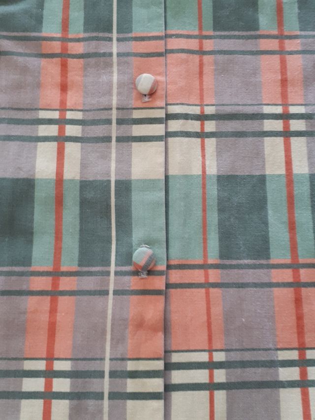 Vestido T. 50 sin mangas de cuadros