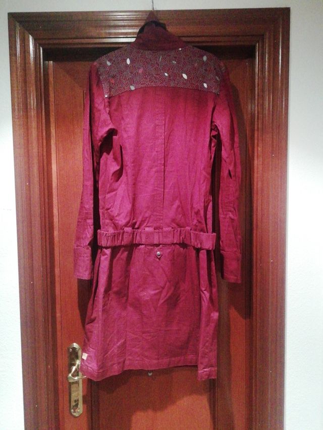 vestido/gabardina de skunkfunk