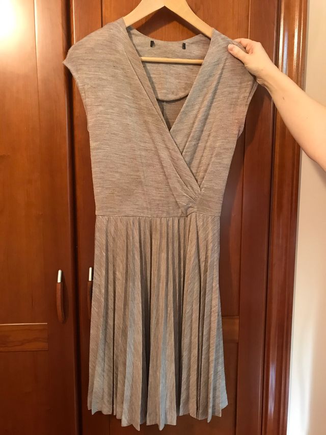 Vestido marrón clarito