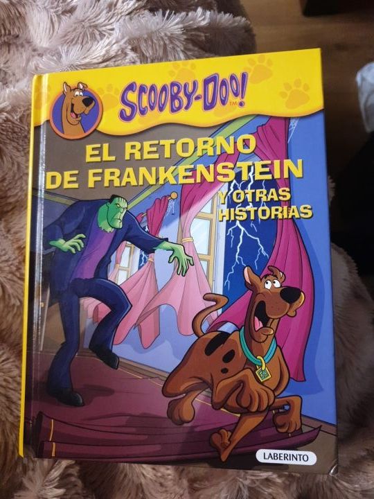 Libro especial Scooby doo