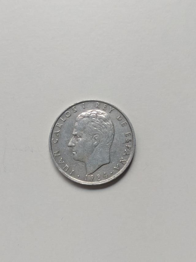 2 pesetas