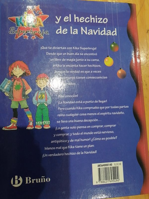 Kika Superbruja y el hechizo de la Navidad
