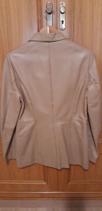 Americana Piel Señora.