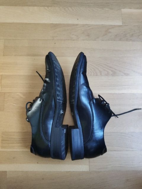 Zapatos de vestir talla 41 de segunda mano por 10 € en Alcobendas en