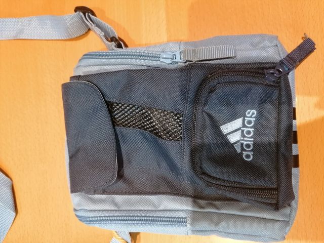 bolso deportivo Adidas