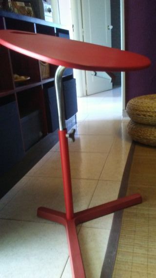 Mesa auxiliar para ordenador regulable altura IKEA de Mesa auxiliar para ordenador regulable altura IKEA de