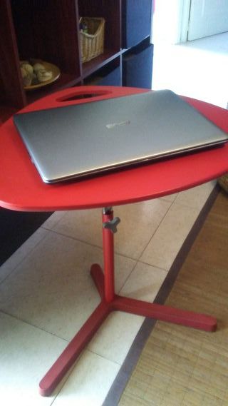 Mesa auxiliar para ordenador regulable altura IKEA de Mesa auxiliar para ordenador regulable altura IKEA de