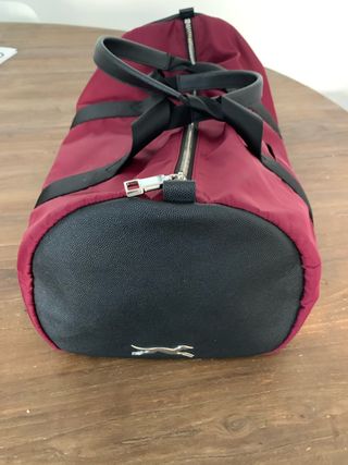 Bolso gym o viaje BIMBA Y LOLA de segunda mano por 1 EUR en Sant Antoni de  Portmany en WALLAPOP