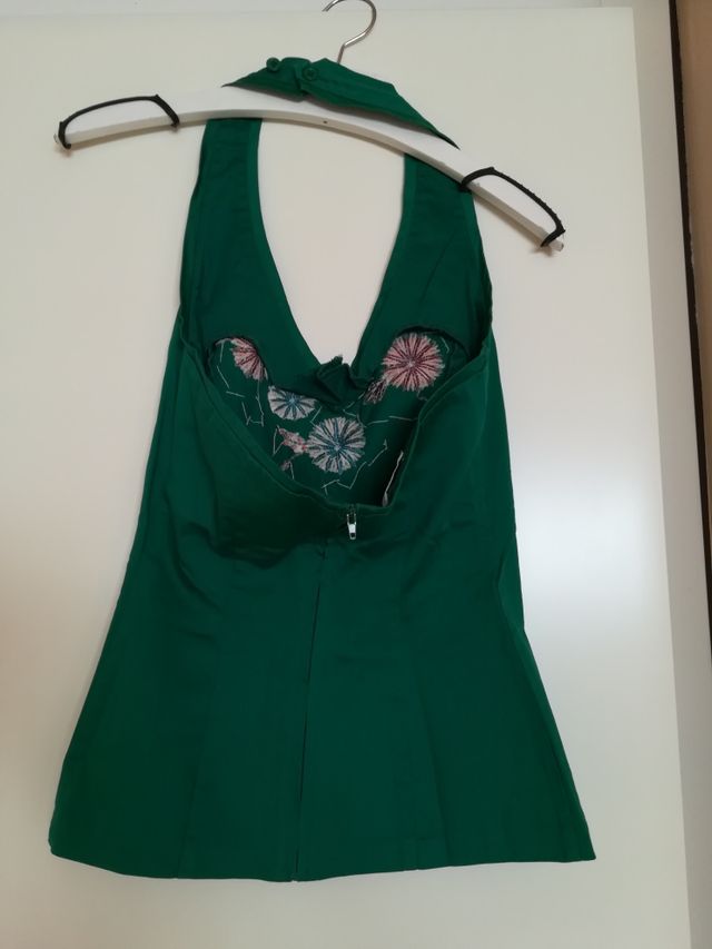 corpiño,top verde con bordados.talla 36