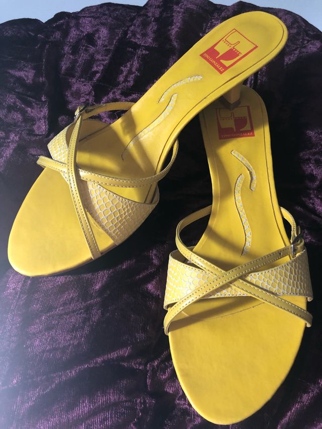 Sandalia tacón bajo verano