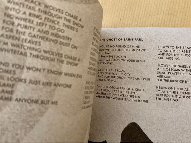 Gravenhurst. "The ghost in daylight".