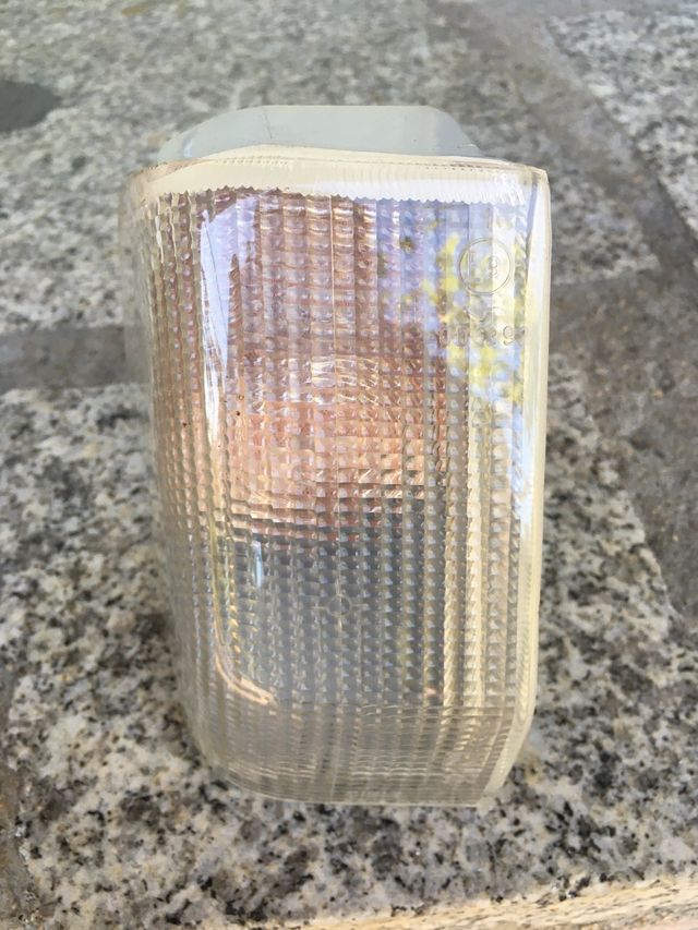 Piloto Citroën BX, original y nuevo