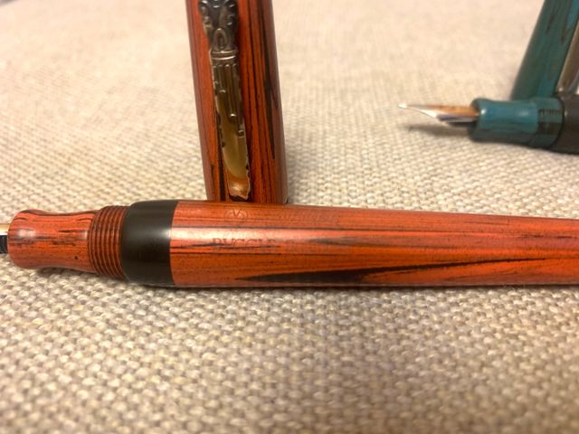 Pluma estilográfica Marlen ebonita 18kt