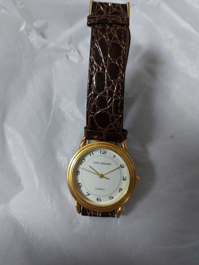 BONITO LOTE DE RELOJES 