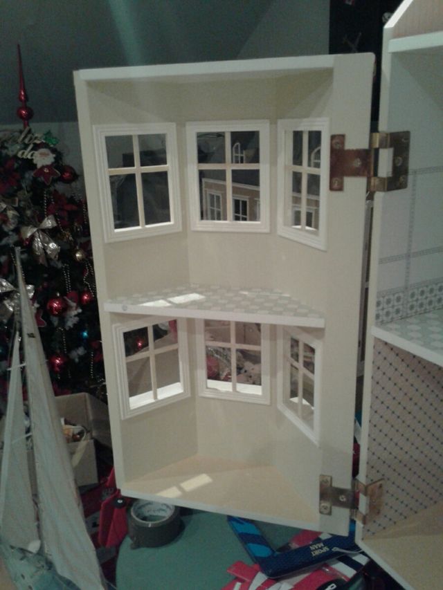 CASA DE MUÑECAS NUEVA.