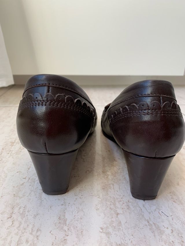 Zapato mujer t. 38 piel marrón