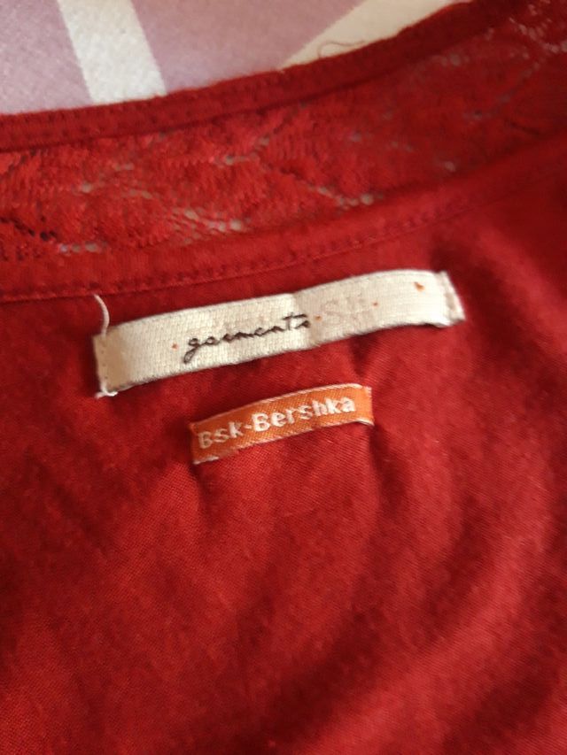 Vestido Rojo con encaje