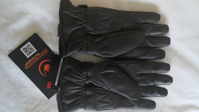 Moto. Guantes de piel de vaca Onboard. TallaM