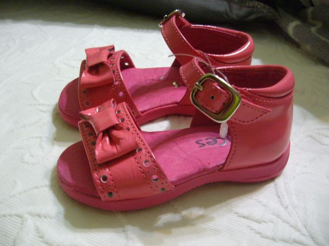 👼Sandalias de piel  Talla 20