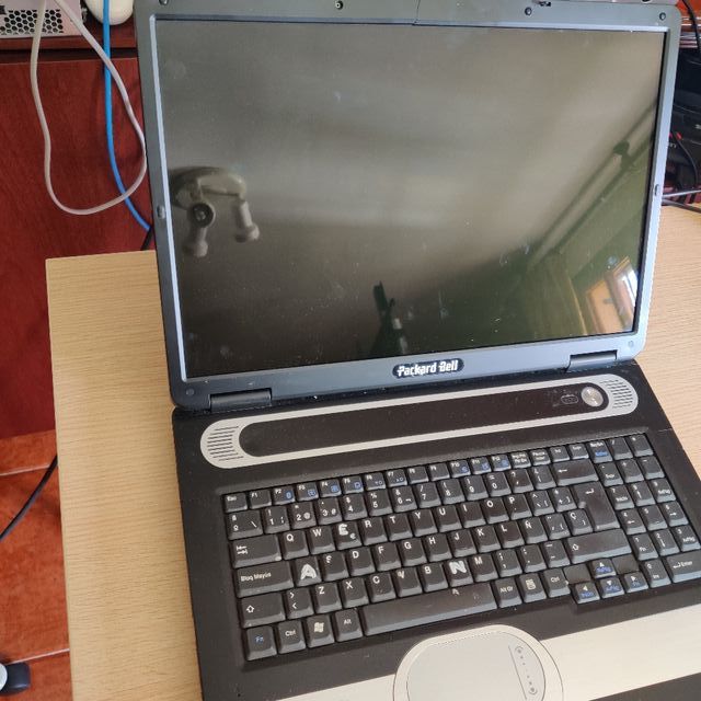 Portátil Packard Bell EasyNote SW45 (pantalla 17")