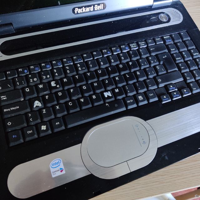Portátil Packard Bell EasyNote SW45 (pantalla 17")