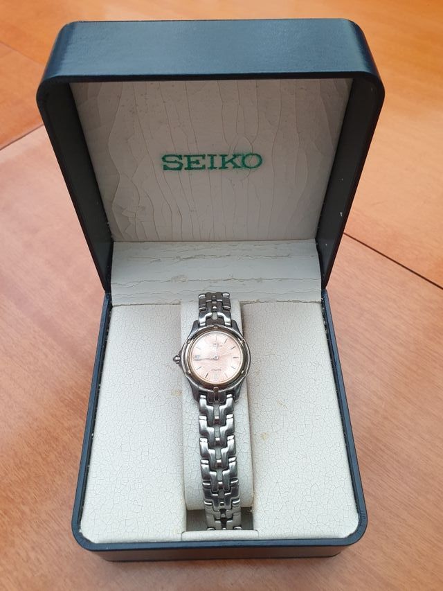 Relog Seiko mujer