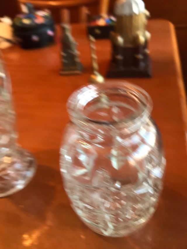 2 jarrones cristal antiguos