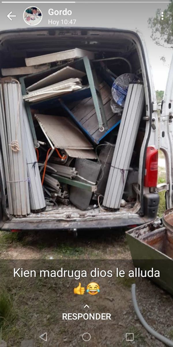 se desaloja lo cales  pisos tlf 643644539 Riccardo