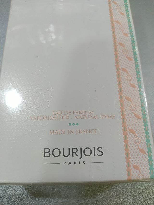 Glamour Lovely Bourjois