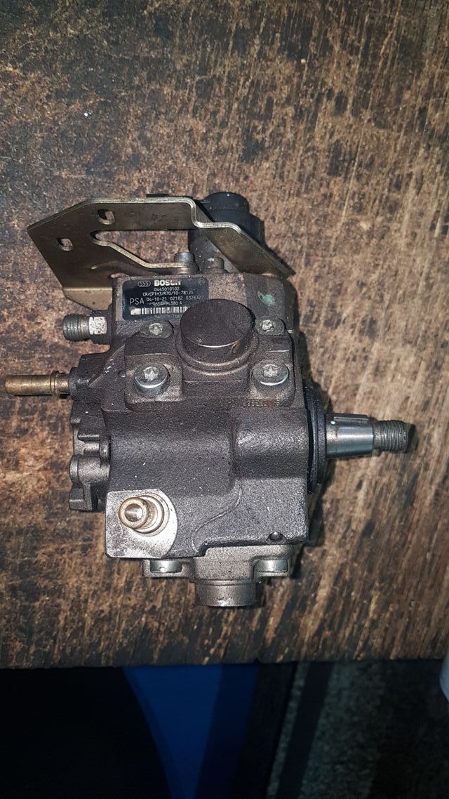 BOMBA GASOIL BOSCH 445010102