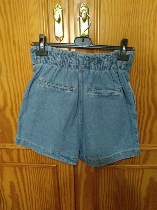 Short vaquero tM stradivarius Nuevo