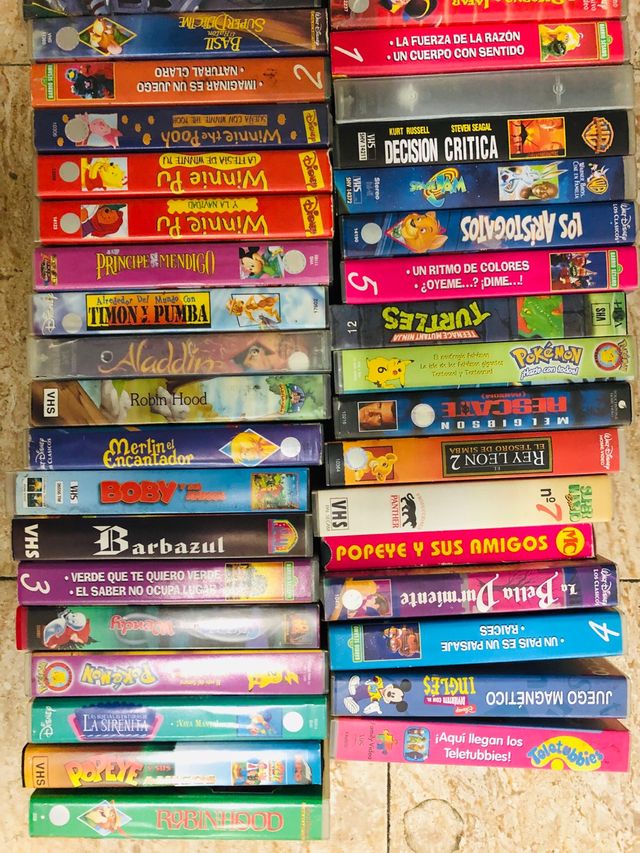 Lote 210 películas VHS