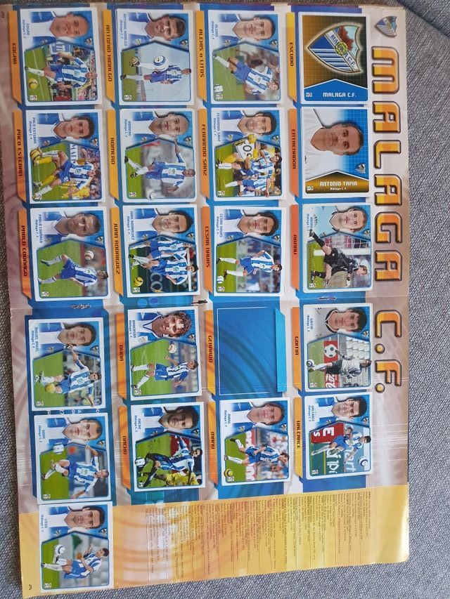 Album de cromos de la liga 2005/2006 de segunda mano por 36 € en Algete