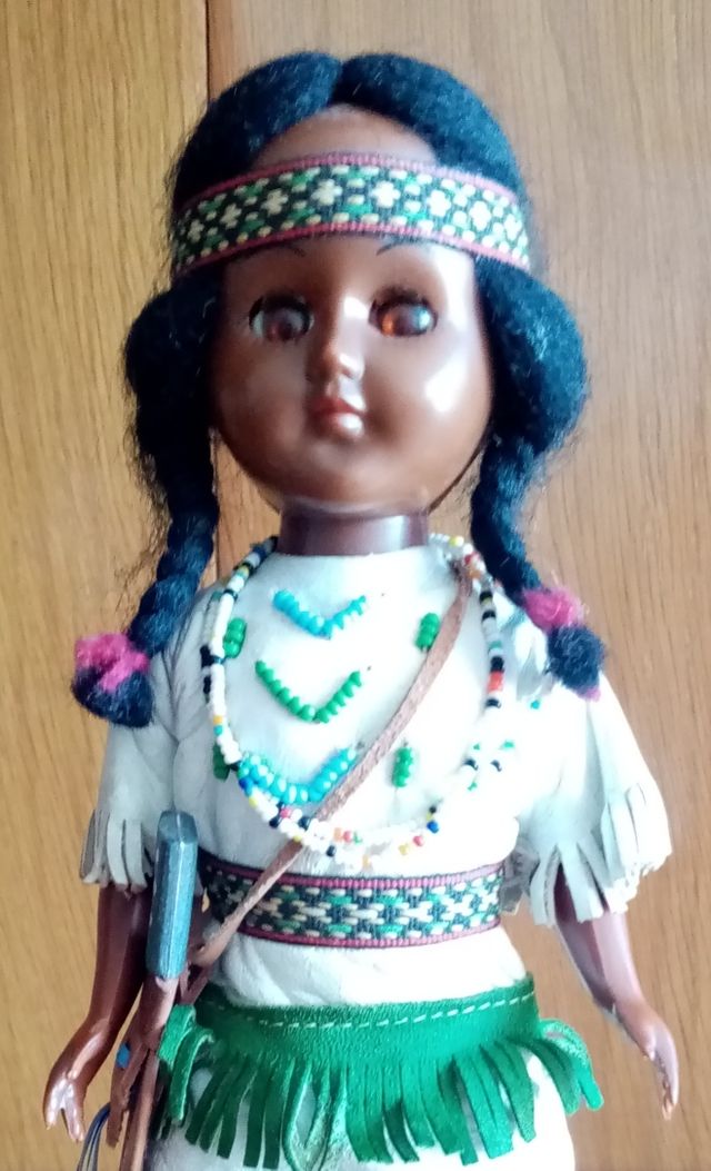 Auténtica Muñeca India KO-LI-LA-WATW.