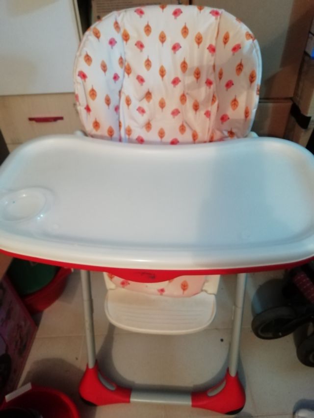 Trona Polly 2x1 marca Chicco