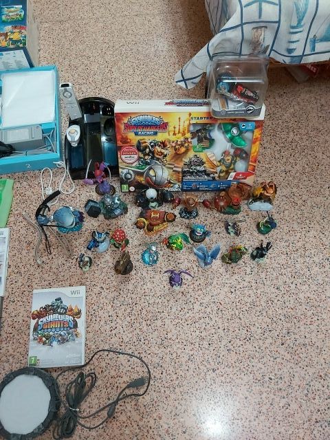 wii + juegos + extras NEGOCIABLE