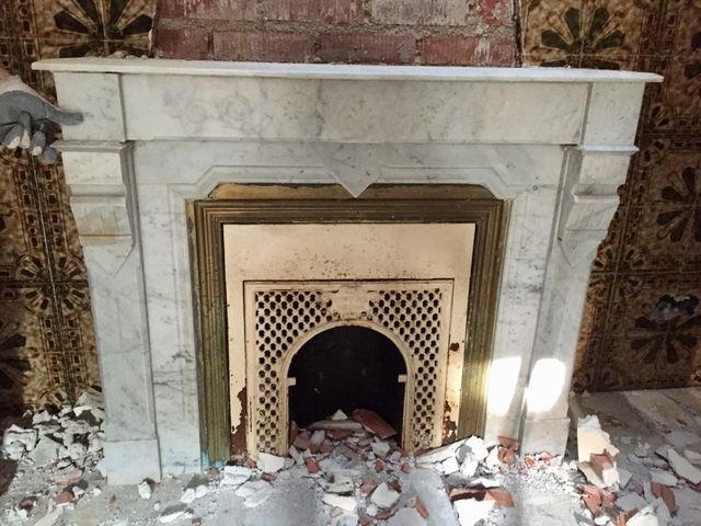 CHIMENEA DEL SIGLO XIX de segunda mano por 2.000 € en Madrid en WALLAPOP