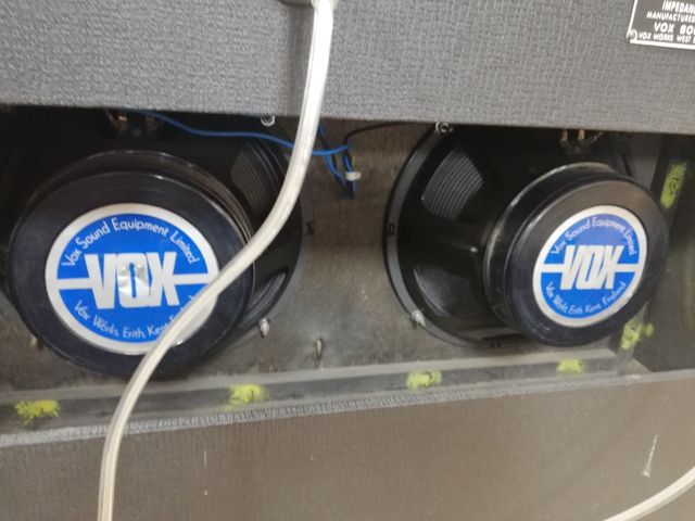 Amplificador Vox Defiant