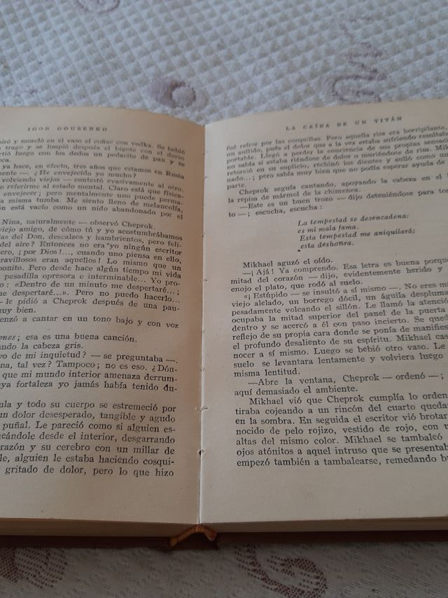 la caída de un titan, primera edición Tomo 2