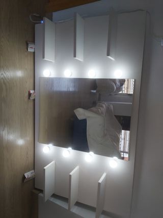 Tocador maquillaje de segunda mano en WALLAPOP